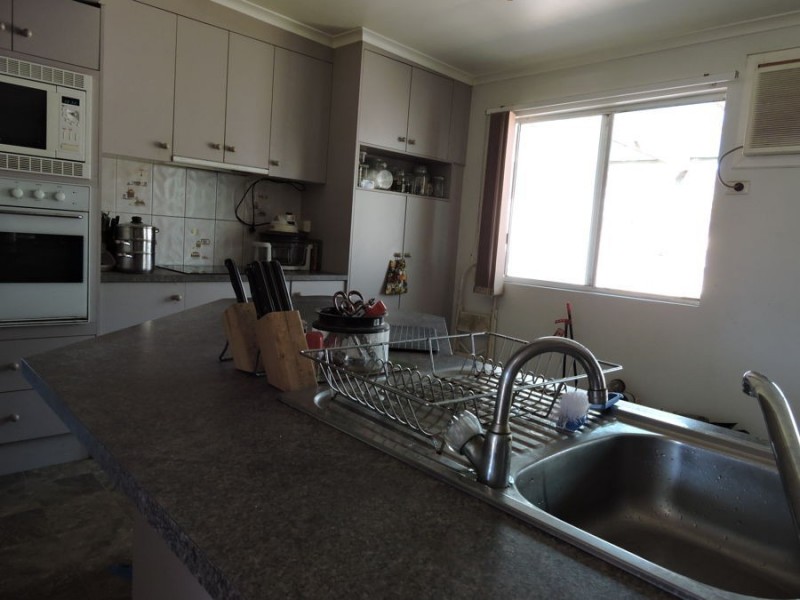 200 Mannum, Murray Bridge SA 5253
