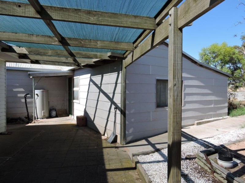 200 Mannum, Murray Bridge SA 5253