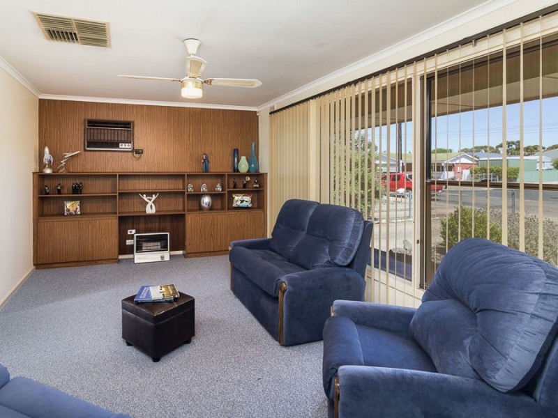 38 Gail Crescent, Murray Bridge SA 5253