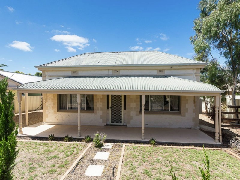 18 Gray Street, Murray Bridge SA 5253