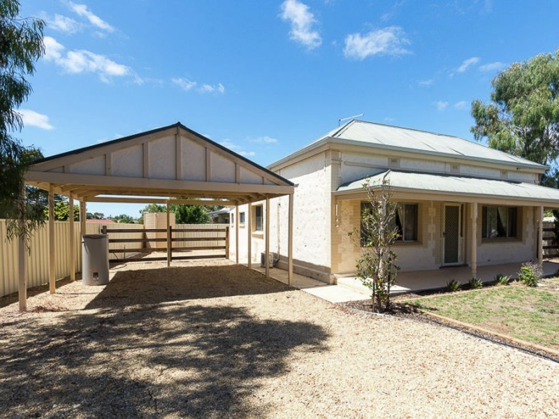 18 Gray Street, Murray Bridge SA 5253