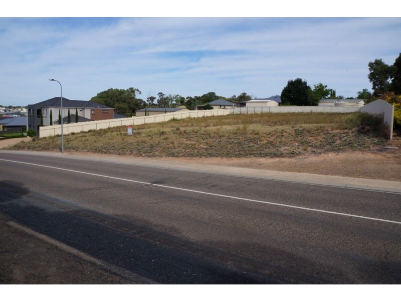 64-66 Roper Road, Murray Bridge SA 5253