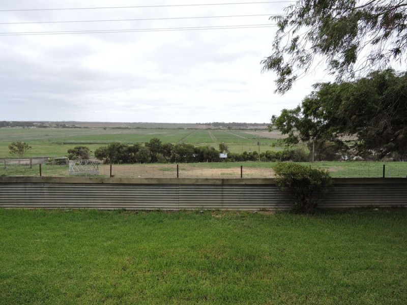 1881 Jervois Road, Woods Point SA 5253