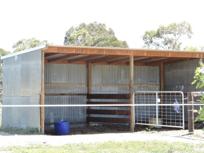 1881 Jervois Road, Woods Point SA 5253