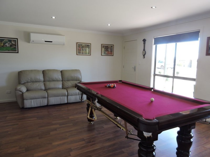 2 Murray Avenue, Woodlane SA 5238