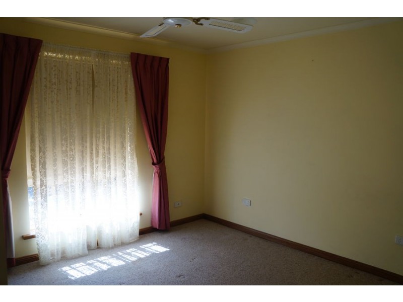 3 4 Alice Terrace, Murray Bridge SA 5253