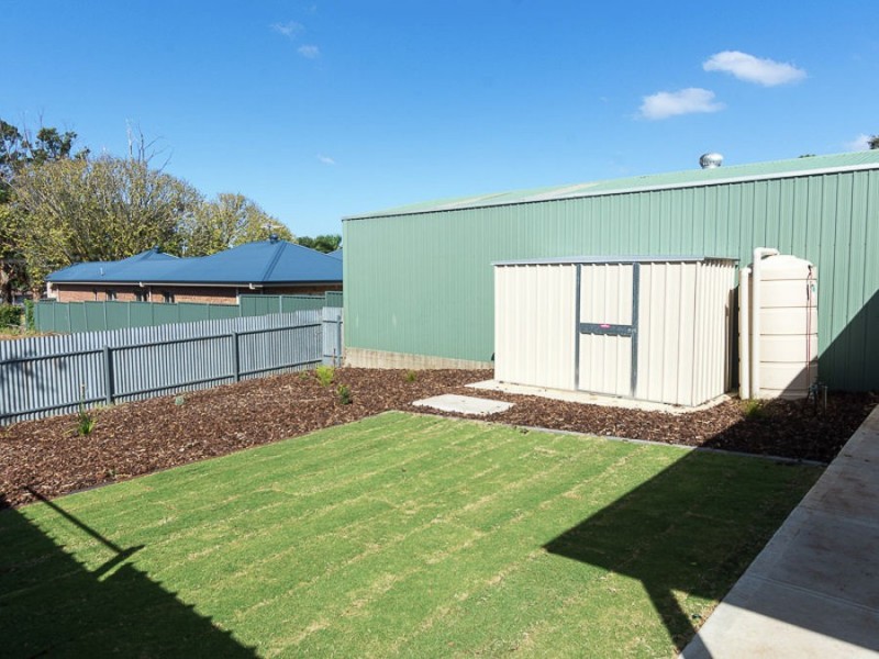 6 Columbia Street, Mount Barker SA 5251