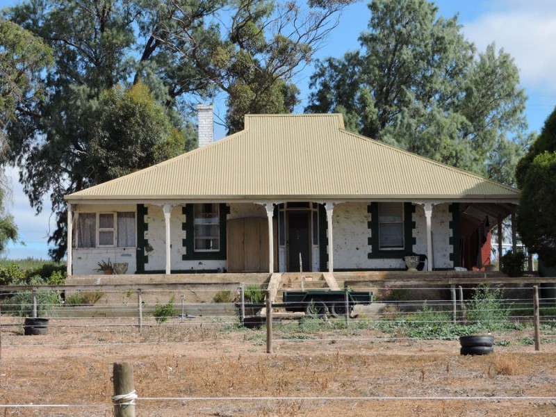 249 The Point, Woods Point SA 5253