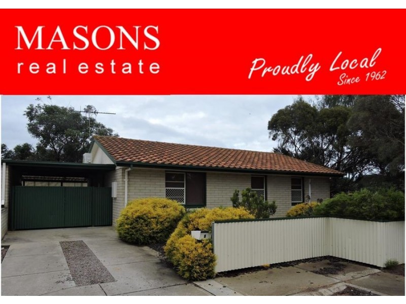 8 Male, Murray Bridge SA 5253