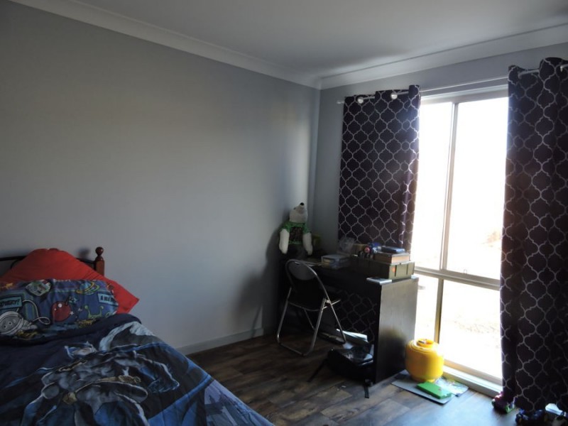 48 Edmund, Murray Bridge SA 5253