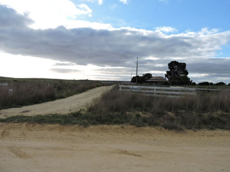 1093 Yumali Rd, Meningie SA 5264