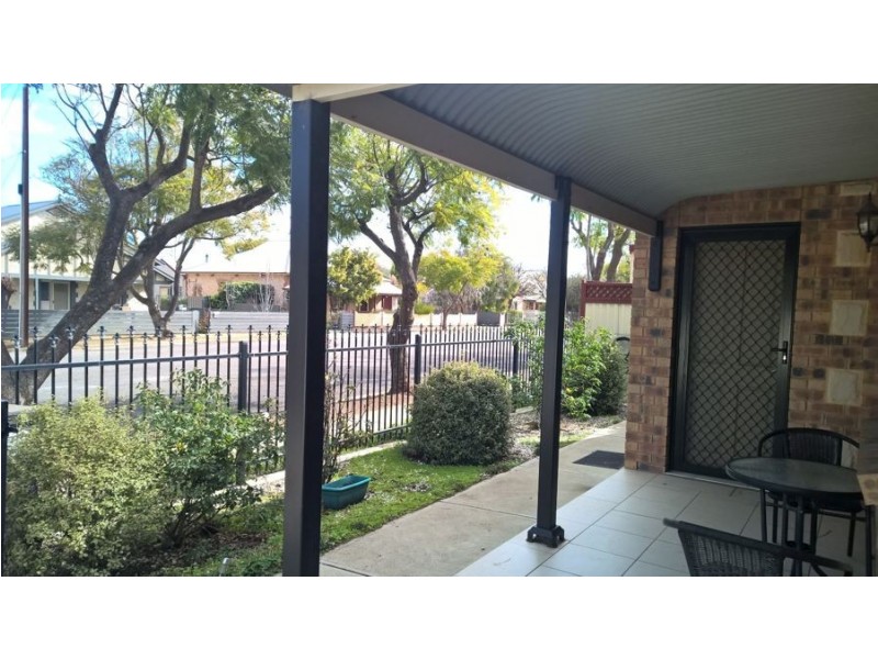 17A Charles Street, Murray Bridge SA 5253