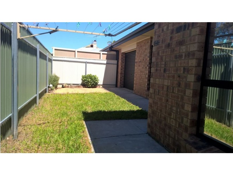 17A Charles Street, Murray Bridge SA 5253