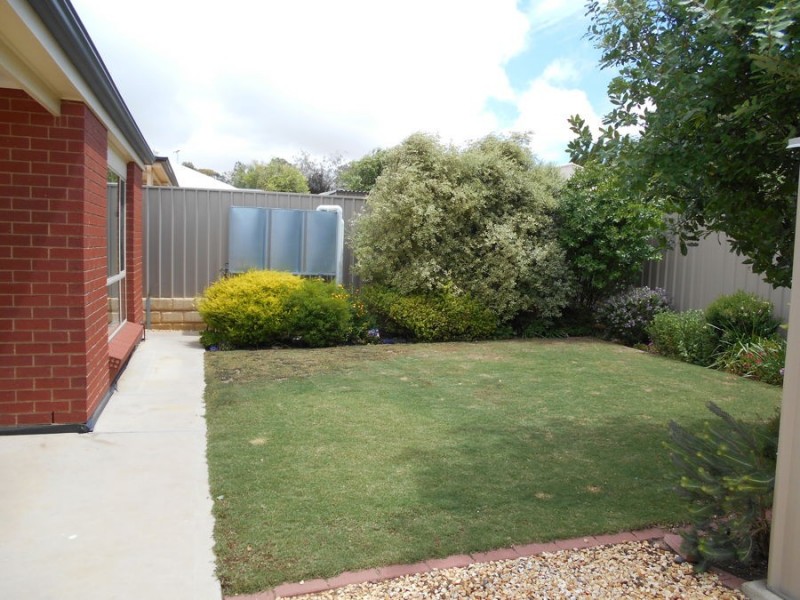 5 Willowbark Crescent, Murray Bridge SA 5253