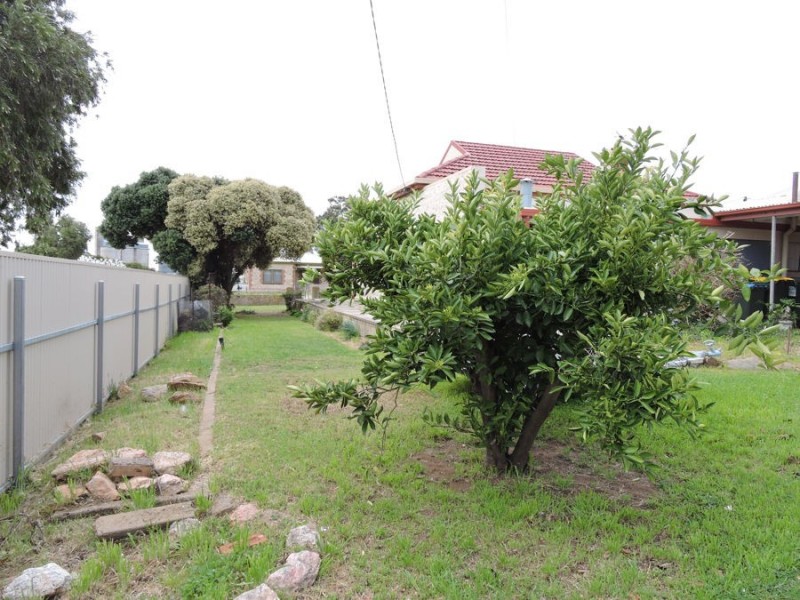 44 McHenry, Murray Bridge SA 5253