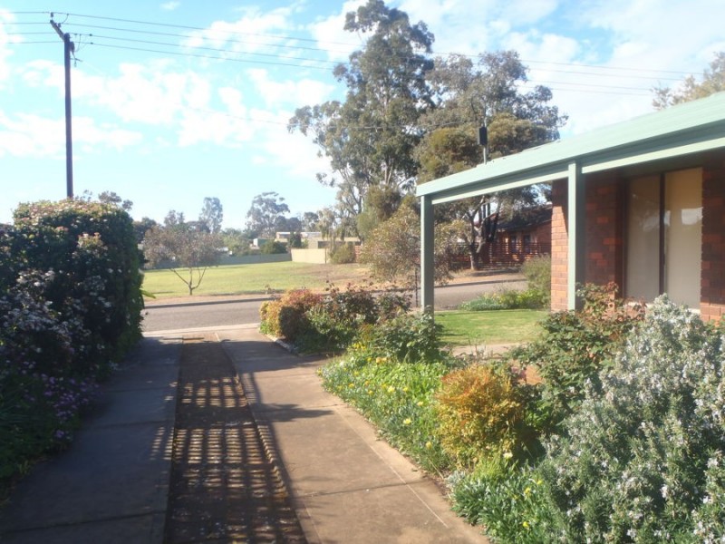 2 Stella Street, Murray Bridge SA 5253