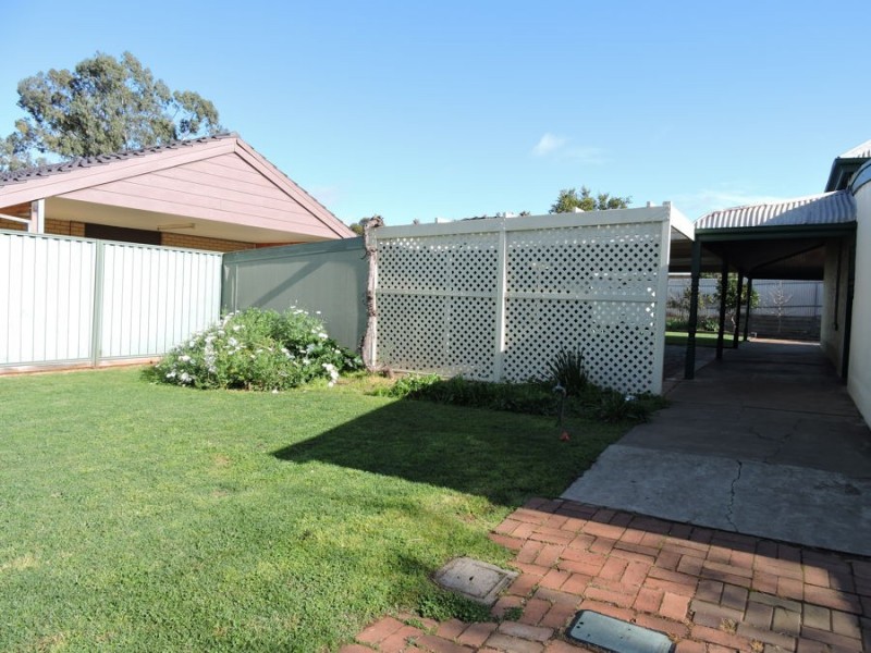 25 Slade Street, Murray Bridge SA 5253
