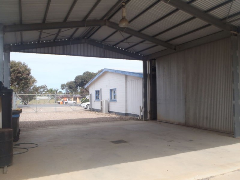 189 Adelaide Road, Murray Bridge SA 5253