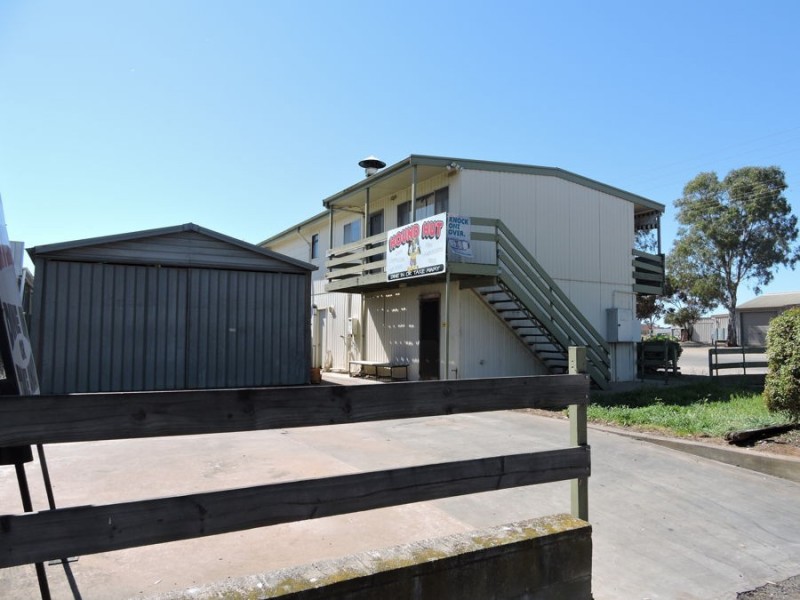 187 Adelaide, Murray Bridge SA 5253