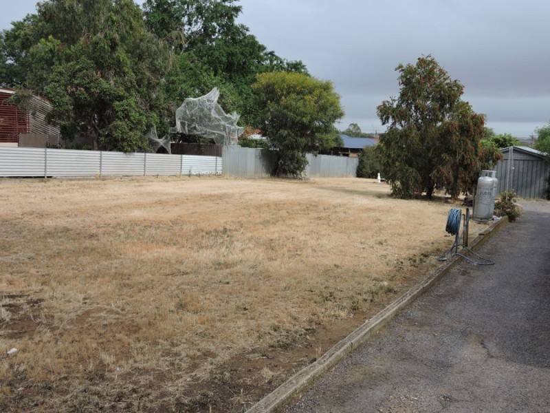 11a Elizabeth, Murray Bridge SA 5253