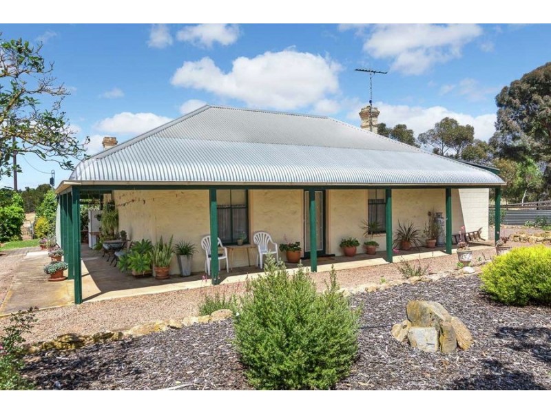 84 Rocky Gully Road, Murray Bridge SA 5253