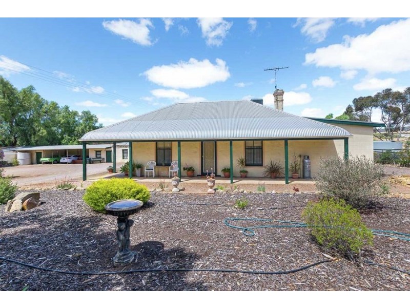 84 Rocky Gully Road, Murray Bridge SA 5253