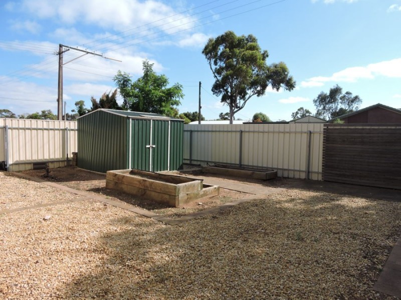 2 Garden, Murray Bridge SA 5253