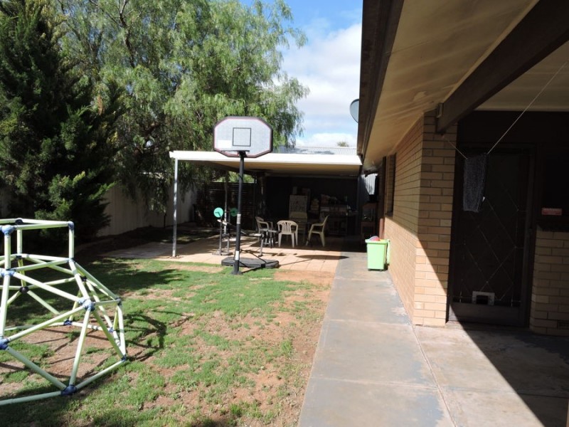 2 Garden, Murray Bridge SA 5253