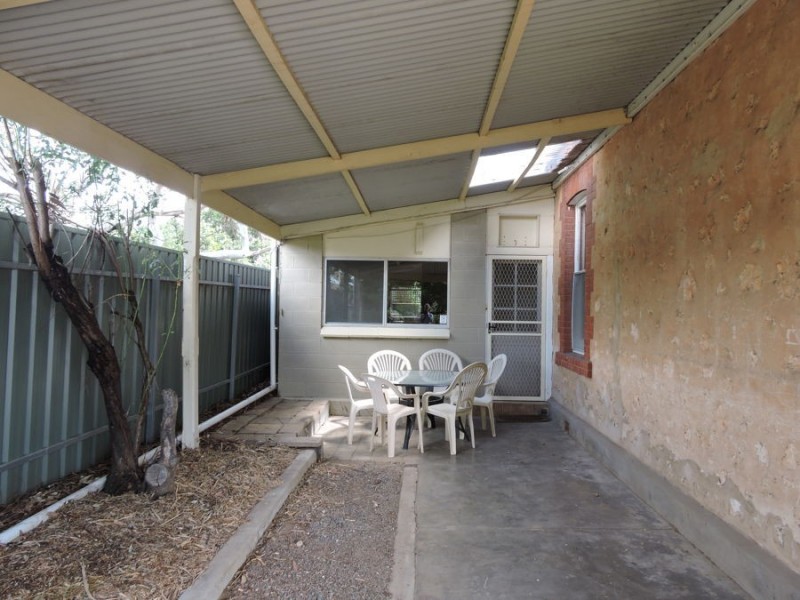 87 Adelaide, Murray Bridge SA 5253