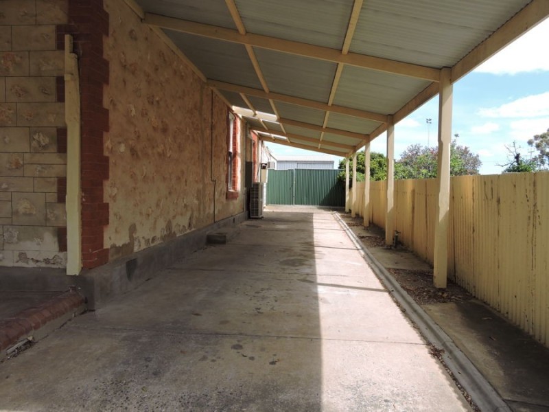 87 Adelaide, Murray Bridge SA 5253