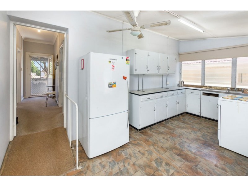 16 Eleanor Terrace, Murray Bridge SA 5253