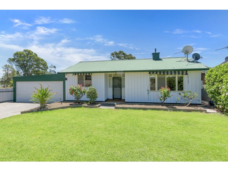 4 Torrens Road, Murray Bridge SA 5253