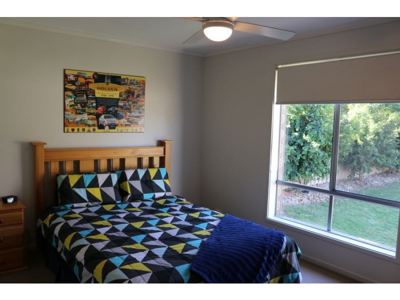 8 Waterlily Terrace, Murray Bridge SA 5253