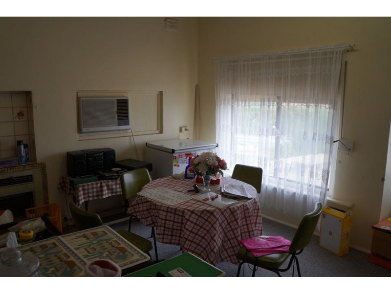 14 Old Princes Highway, Murray Bridge SA 5253