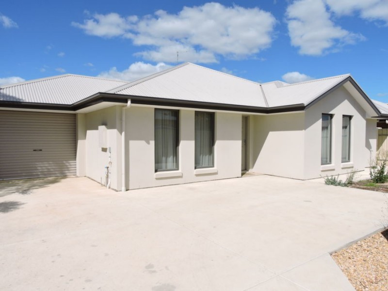 2A Galway, Murray Bridge SA 5253