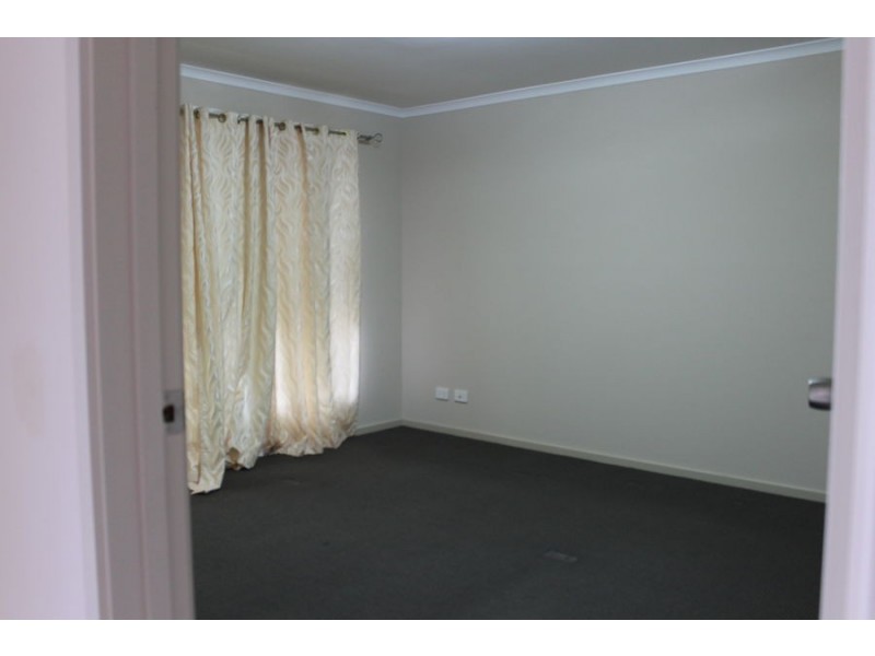 26 Willowbark Cres, Murray Bridge SA 5253