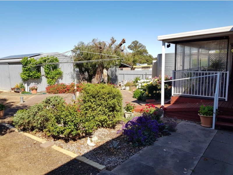 16 Leslie Street, Murray Bridge SA 5253