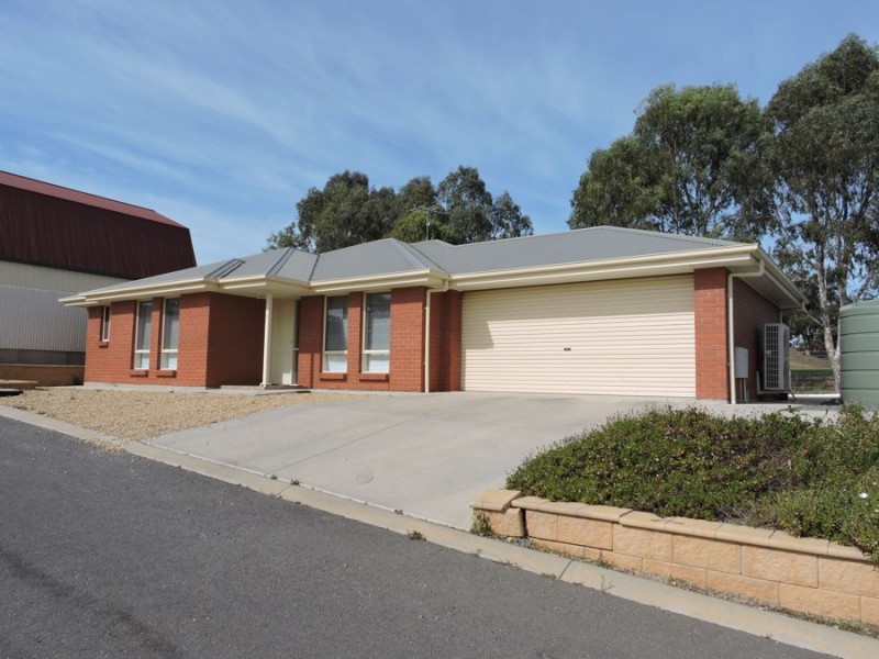 2A Cooke Street, Murray Bridge SA 5253