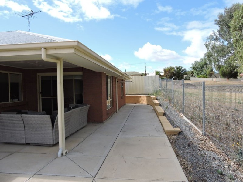 2A Cooke Street, Murray Bridge SA 5253
