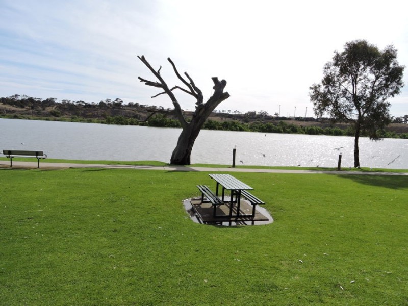 2A Cooke Street, Murray Bridge SA 5253
