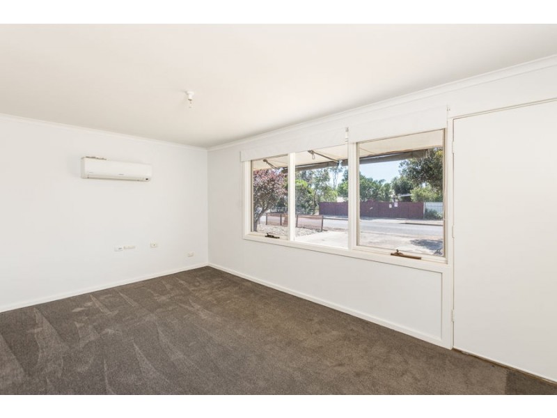 4 hennig street, Murray Bridge SA 5253