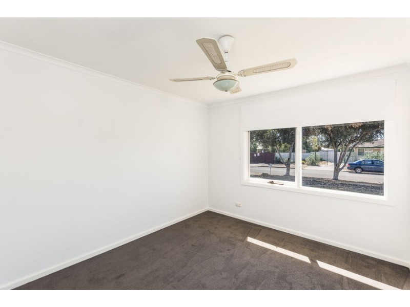 4 hennig street, Murray Bridge SA 5253