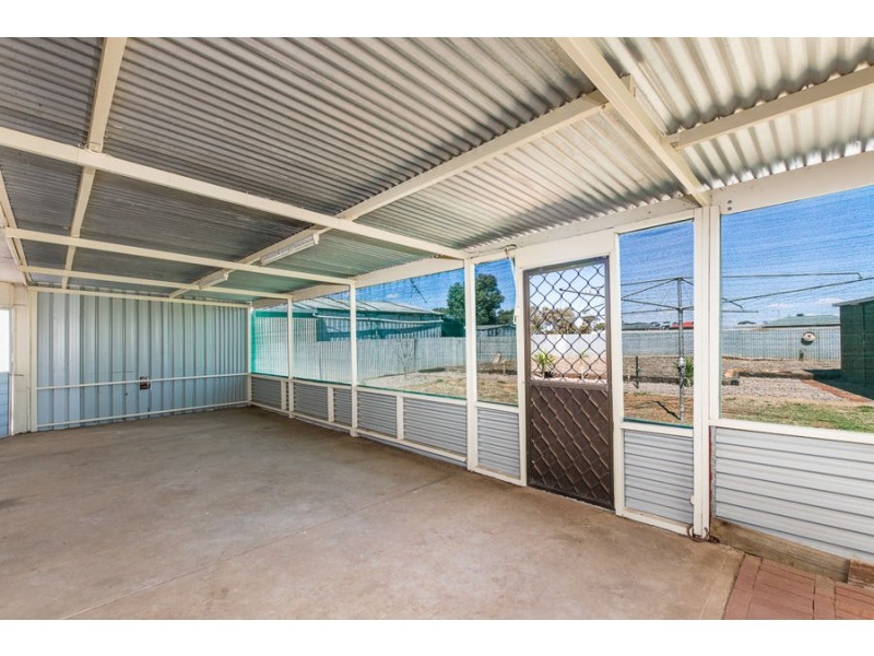 4 hennig street, Murray Bridge SA 5253