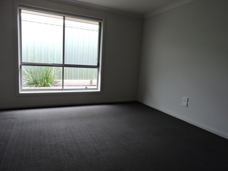 2X Maurice, Murray Bridge SA 5253