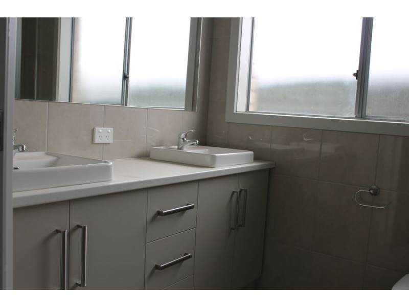 74 Hindmarsh Road, Murray Bridge SA 5253