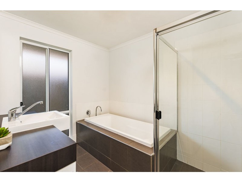 11 Willowbark Crescent, Murray Bridge SA 5253