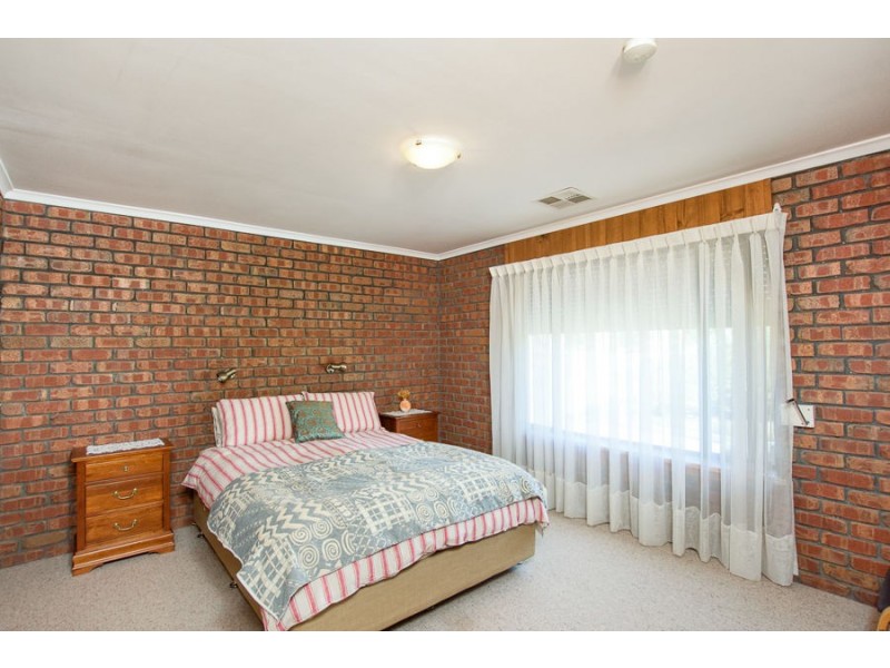 30 Carsten Drive, Murray Bridge SA 5253