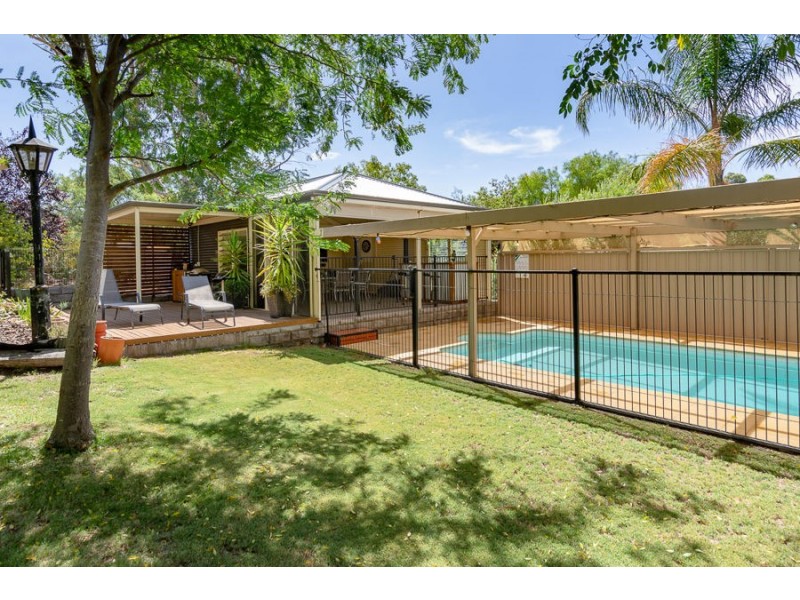 1 Cypress Terrace, Murray Bridge SA 5253