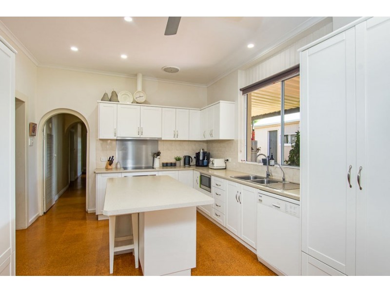 1 Cypress Terrace, Murray Bridge SA 5253