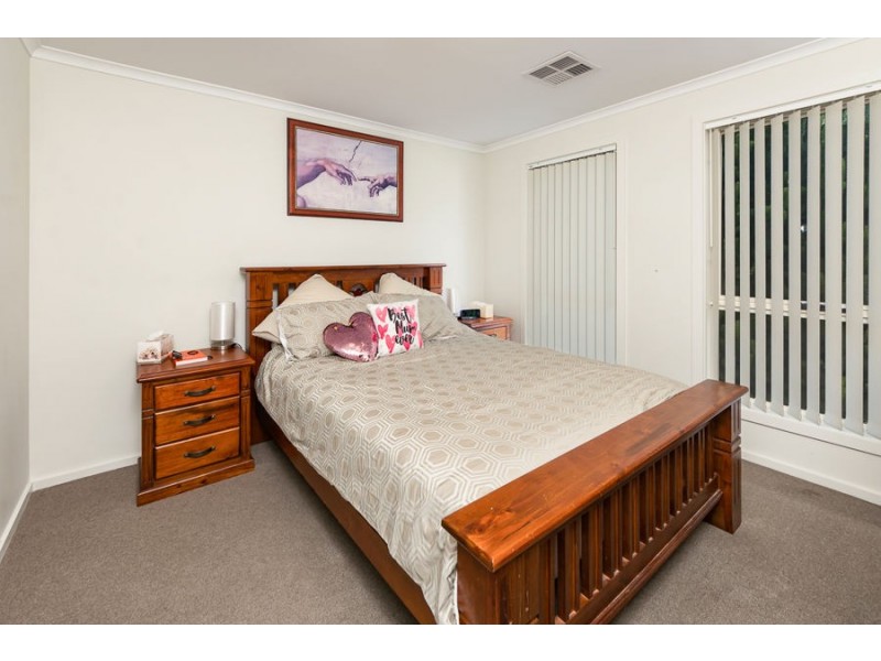 12 Irena, Murray Bridge SA 5253
